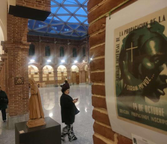 La exposición ‘100 años del Domund’ abre los actos del mes misionero con el lema ‘Uno en Cristo, unidos en la misión’
